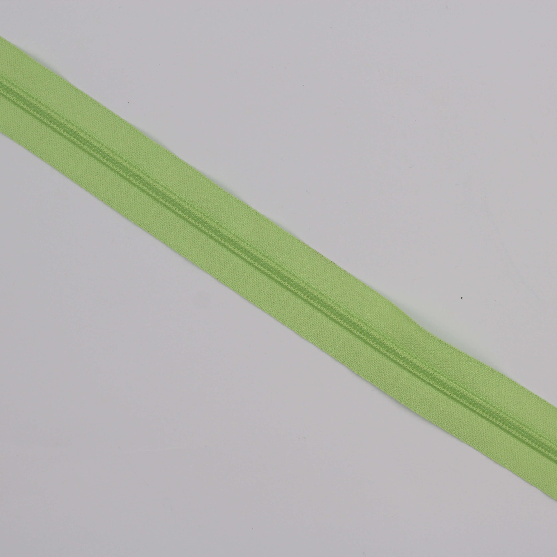 Fecho Zip 6 mm a metro - Verde Claro